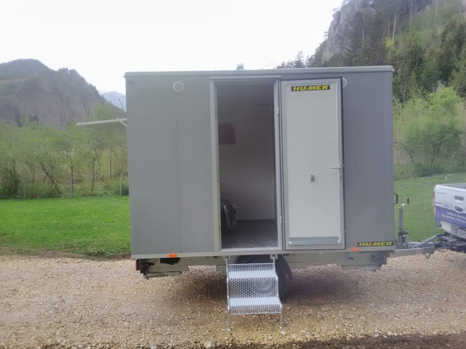 Mannschaftsanhänger